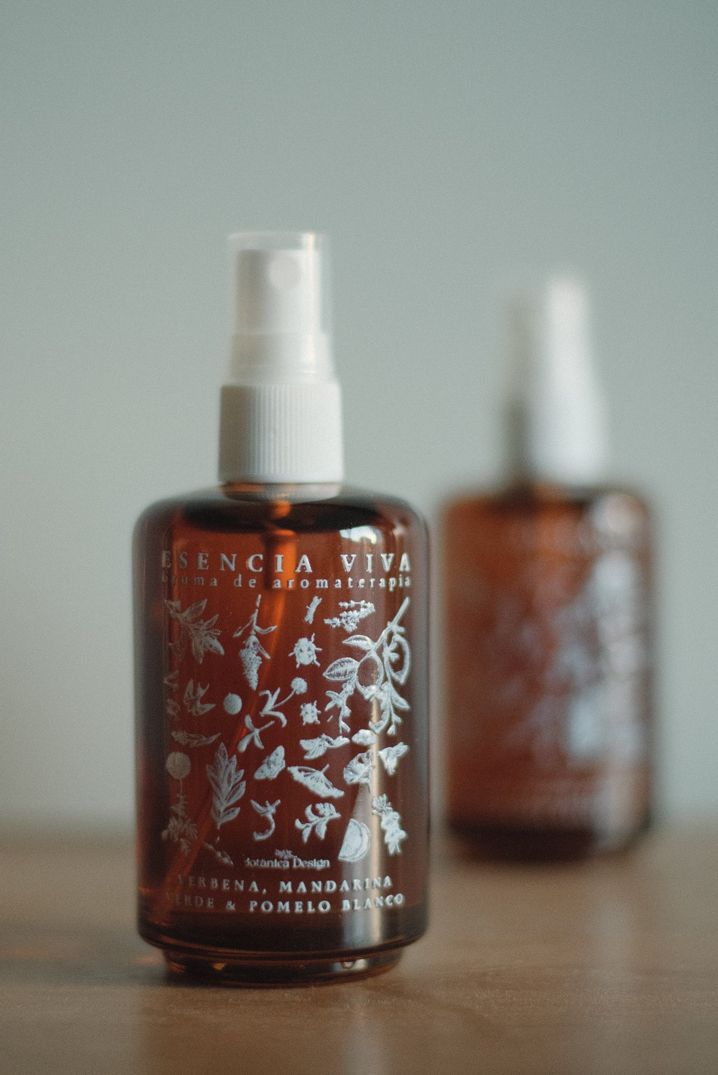 Esencia viva | bruma de aromaterapia ambiental y textil | energizante