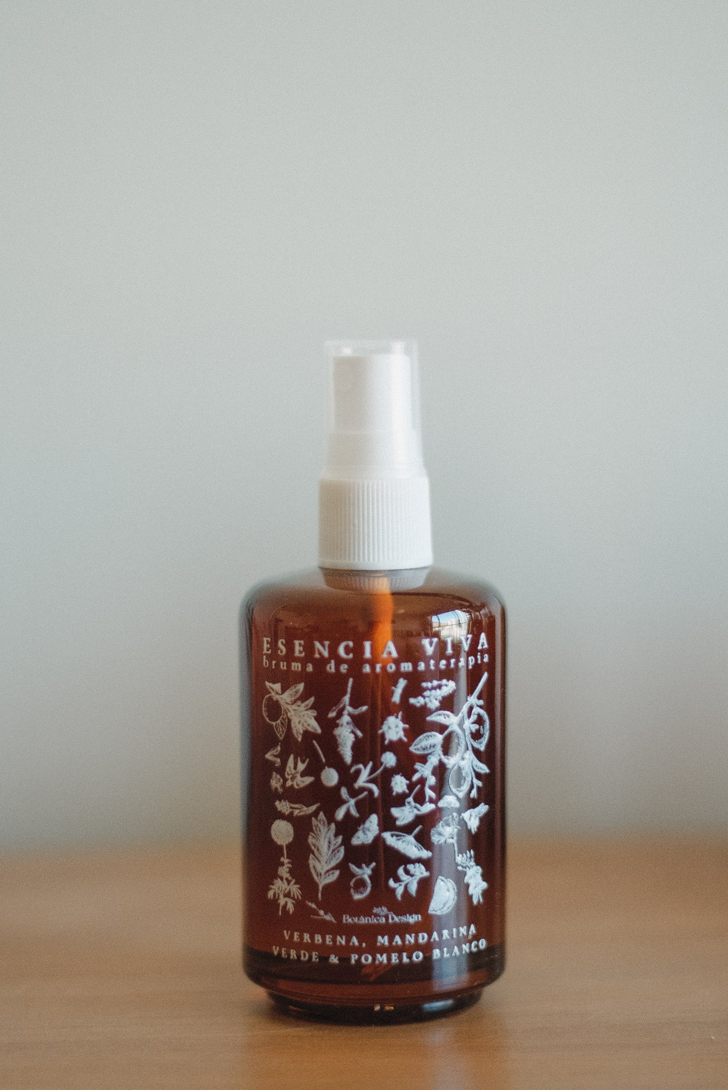 Esencia viva | bruma de aromaterapia ambiental y textil | energizante