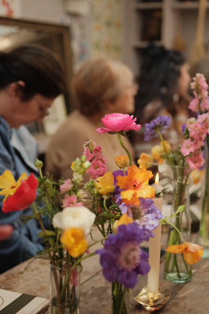 Taller presencial de aromaterapia | Encuentra tu esencia - experiencia olfativa y creativa | Vitacura
