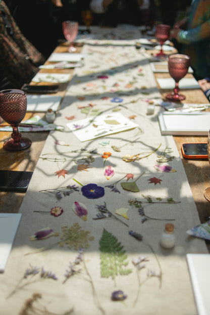 Taller presencial de prensado botánico | 23 de marzo, Vitacura