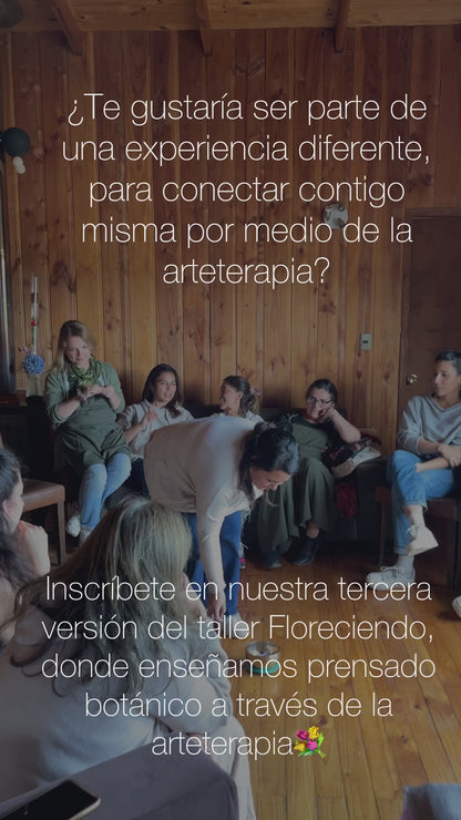 Taller presencial de prensado botánico y arteterapia | 6 de abril, Pucón